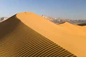 Markings Prints: Sand dunes in front of the Idinen Mountains in the Libyan Desert