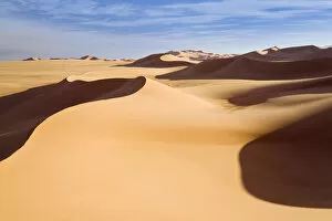 Sahara Desert Landscapes Gallery: Sand dunes of the Libyan desert, Erg Murzuq, Libya, Sahara, North Africa, Africa