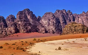 Images Dated 27th November 2016: Sand rock formation, Wadi Rum, Valley of Moon, Jordan