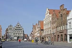 Images Dated 22nd April 2014: Am Sande square, Luneburg, Lower Saxony, Germany