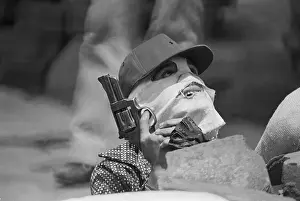 Sandinista Prints: Sandinista Looking At Sky