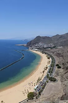 Images Dated 1st June 2012: The sandy beach of Playa de las Teresitas, birds eye view, San Andres, La Montanita, Tenerife