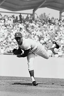 Sandy Koufax W/Ball Pitching