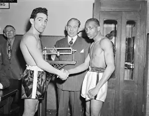 Commissioner Prints: Sandy Saddler and Willie Pep Shake Hands