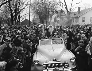 Maryland Prints: Santa Claus in Convertible in Parade