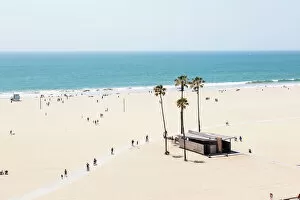 Sand Gallery: Santa Monica beach, Los Angeles, California, USA