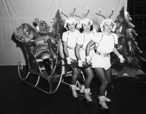 Sleigh Prints: Santa In Sleigh Pulled By Women Reindeer
