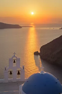 Images Dated 25th June 2015: Santorini typical church sunset