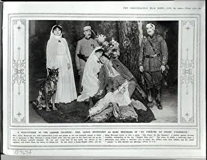 Sarah Bernhardt Plays Soldier on Stage