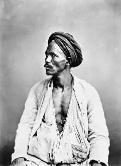 Turban Prints: Saudi Man Poses For Portrait In Turban