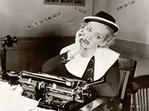 Scene From Front Page Woman With Bette Davis