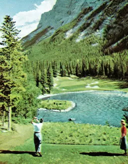Images Dated 1st October 2003: Scenic golfing