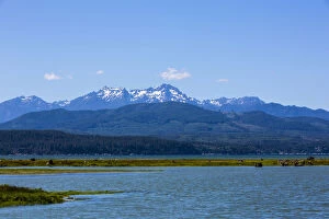 Images Dated 22nd June 2017: Scenic view of Hood Canal and Mount Washington on sunny day, Union, Washington State, USA