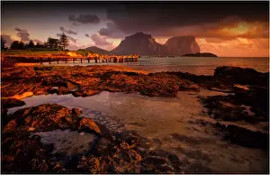 Tasman Sea Prints: Scenically beautiful and a world heritage designated location