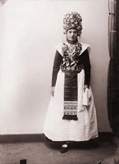 Images Dated 28th May 2008: Scheessel Bride
