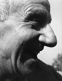 Nose Prints: Schnozzle Durante