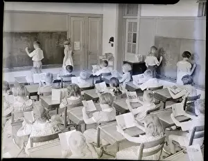 Knowledge Prints: Schoolroom Scene