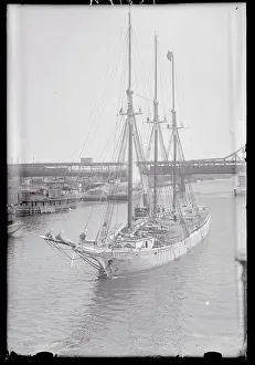 Schooner Prints: Schooner Suspected of Carrying Liquor During Prohibition