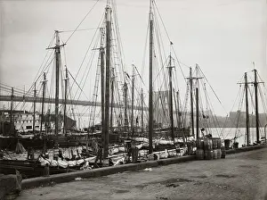 Huty37134 Prints: Schooners At South Street Seaport