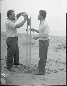Rocket Prints: Scientists with Small Rocket