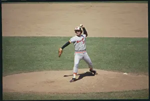 Scott McGregor Pitching