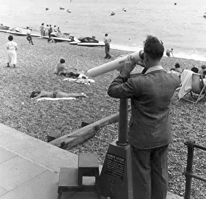 Seaside Voyeur