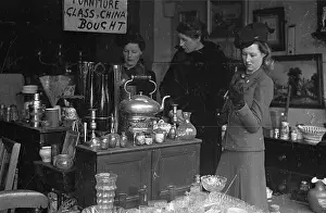 Shopping Prints: Second-Hand Shop