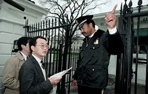 Secret Service Officer Giving Directions