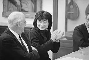 Clapping Prints: Seiji Ozawa at Press Conference