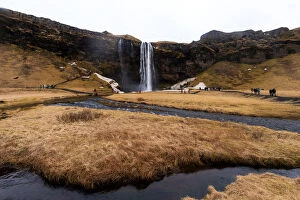Images Dated 17th March 2015: Seljalandsfoss