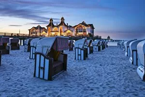 Sellin Pier at dusk, Baltic Seaside Resort Sellin, Rugen, Mecklenburg-Western Pomerania, Germany
