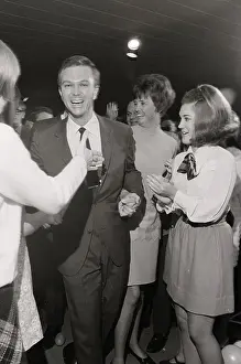 Headquarters Prints: Senator Bob Packwood W/Wife And Supporte