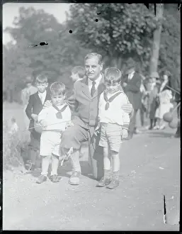 Pennsylvania Prints: Senator George Wharton Pepper with His Grandsons