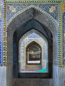 Images Dated 4th March 2017: Seyyed mosque tile decorated covered gallery, Isfahan, Iran