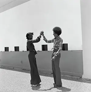 Huty31078 Prints: Sharon Hill And James Phillips - Soul Train Dancers