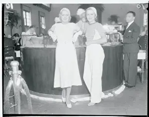 Lunch Prints: Shirley Gray And Caryl Lincoln At Lunch