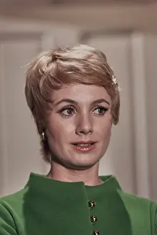 Huty34416 Prints: Shirley Jones, American Actress & Singer
