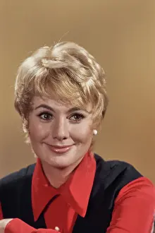 Huty34416 Prints: Shirley Jones, American Actress & Singer