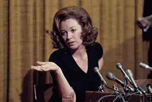 Huty36111 Prints: Shirley MacLaine, American Actress