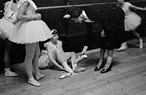 The Stage Prints: Shoe Change