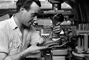 Industria Prints: Shoemaker