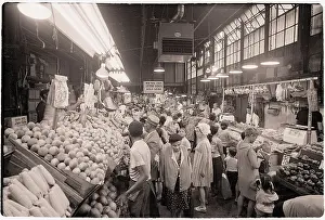 Grocery Store Prints: Shoppers in La Marqueta