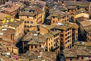 Images Dated 16th March 2016: Siena cityscape from above