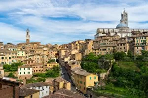 Images Dated 18th June 2016: Siena cityscape, Tuscany, Italy