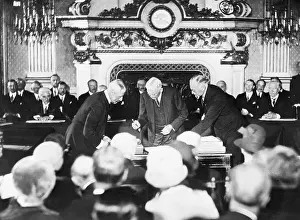 Ceremony Prints: Signing of Kellogg-Briand Pact