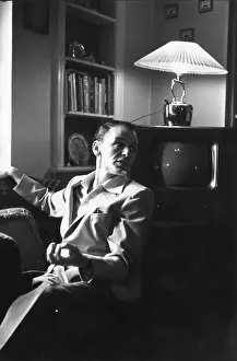 Television Prints: Sinatra In Mayfair
