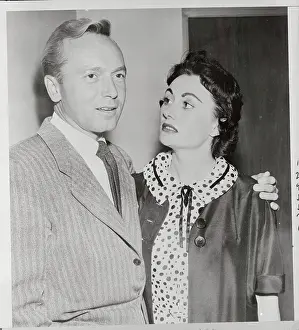 Singer Johnny Johnston and Wife Shirley Pausing at Courthouse