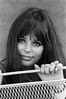 A0446740 Prints: Singer Merrilee Rush