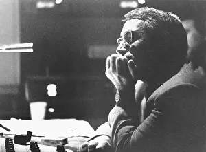 Setting Prints: Singer Perry Como