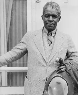 Tenor Prints: Singer Roland Hayes Returning to New York City
